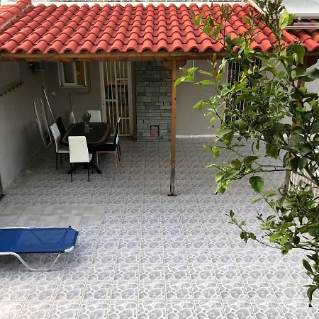 La Vita Apartments-Near Airport & Sea Artemida  Exterior photo