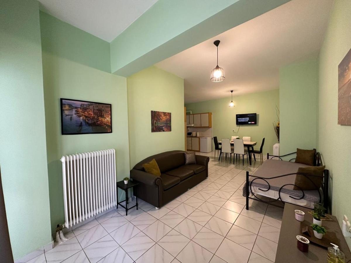 Apartment La Apartments-near Airport & Sea *