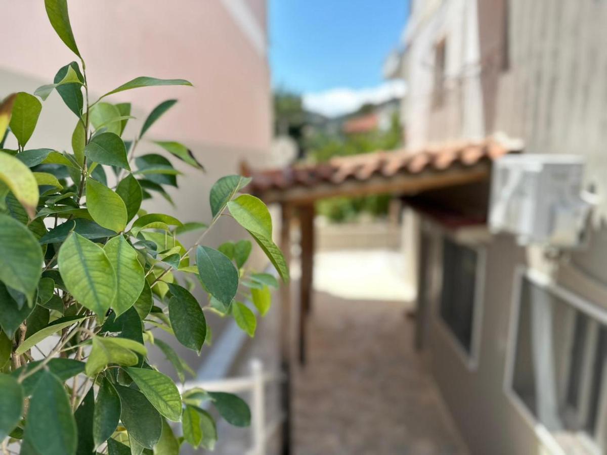 La Apartments-near Airport & Sea Διαμέρισμα