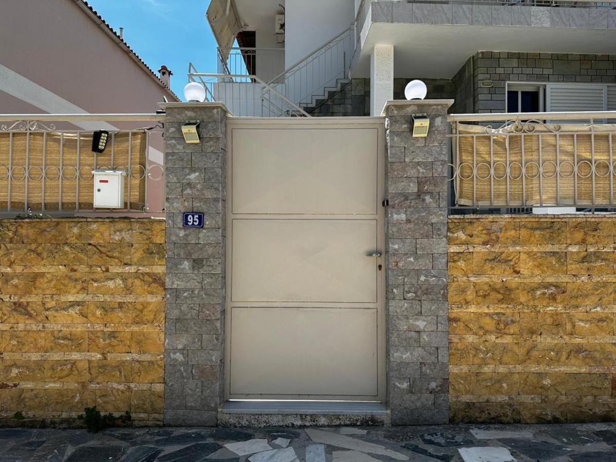 La Apartments-near Airport & Sea Artemida (Attica)