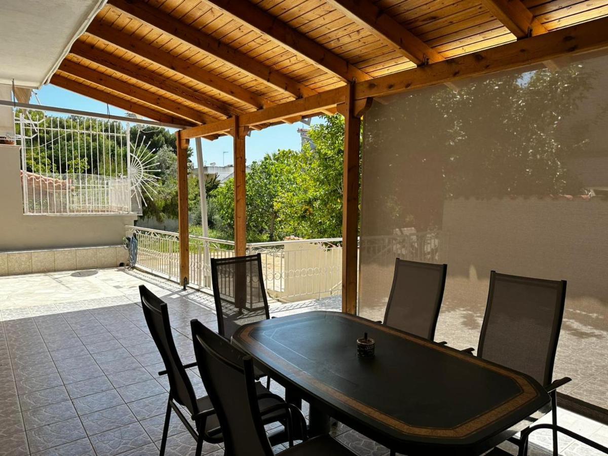 Apartment La Apartments-near Airport & Sea