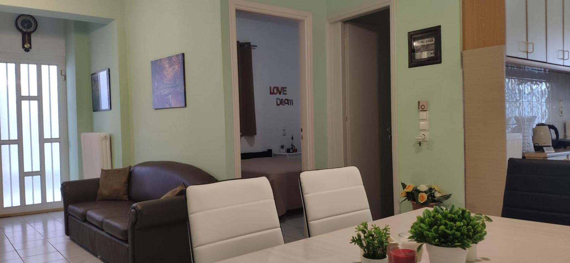 La Apartments-near Airport & Sea Artemida (Attica)